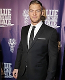 31-_Alan_Ritchson_Daily.jpg