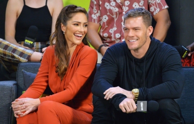 37-_Alan_Ritchson_Daily.jpg