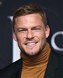 3-_Alan_Ritchson_Daily.jpg