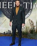 4-_Alan_Ritchson_Daily.jpg
