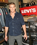 Private_Awards_Season_Fittings_at_the_Levi_s_Los_Angeles_Sho_28329.jpg