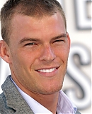 2010_MTV_Video_Music_Awards_-_Arrivals_28329.jpg