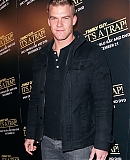 Seth_MacFarlane_Hosts_Blu-ray_DVD_Holiday_Launch_Of_Family_28129.jpg