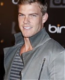 Bing_Presents__The_CW_Premiere_Party.jpg