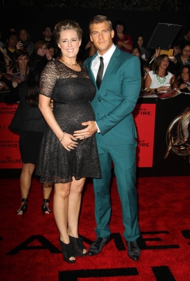 The_Hunger_Games__Catching_Fire_-_Los_Angeles_Premiere_At_No_28129.jpg