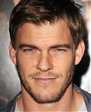 American_Hustle_-_Los_Angeles_Premiere_-_Arrivals.jpg