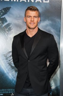 Premiere_Of_Paramount_Pictures__Project_Almanac_-_Arrivals_28429.jpg