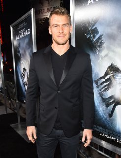 Premiere_Of_Paramount_Pictures__Project_Almanac_-_Red_Carp.jpg