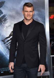Project_Almanac_Los_Angeles_Premiere_281829.jpg