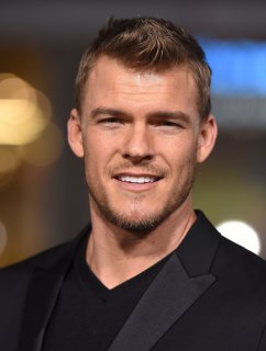 Project_Almanac_Los_Angeles_Premiere_282029.jpg