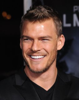 Project_Almanac_Los_Angeles_Premiere_282729.jpg