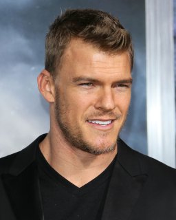 Project_Almanac_Los_Angeles_Premiere_283129.jpg