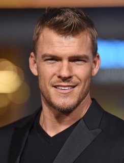 Project_Almanac_Los_Angeles_Premiere_28829.jpg