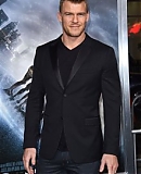 Project_Almanac_Los_Angeles_Premiere_281829.jpg