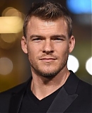 Project_Almanac_Los_Angeles_Premiere_28729.jpg